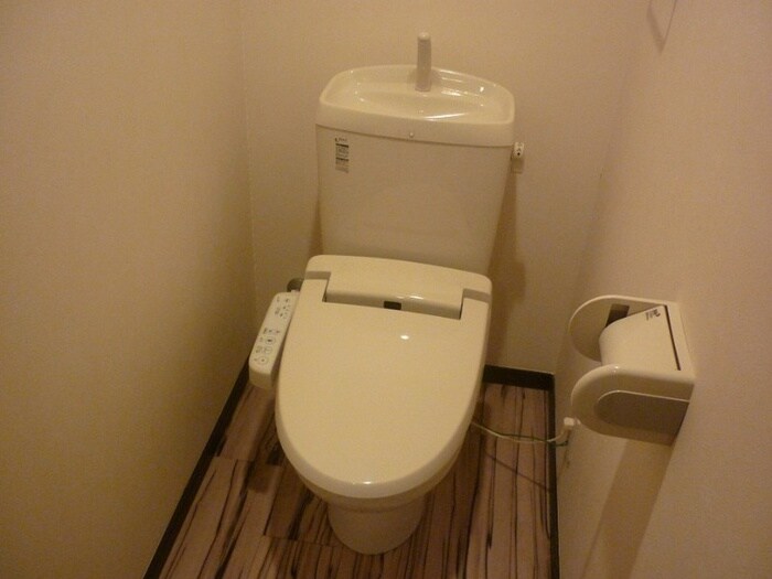 物件内観写真11　(トイレ)