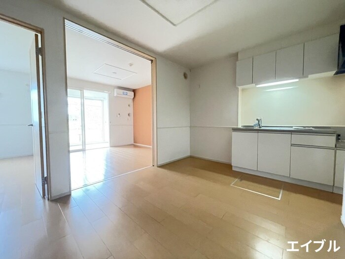 物件内観写真15　(居室)