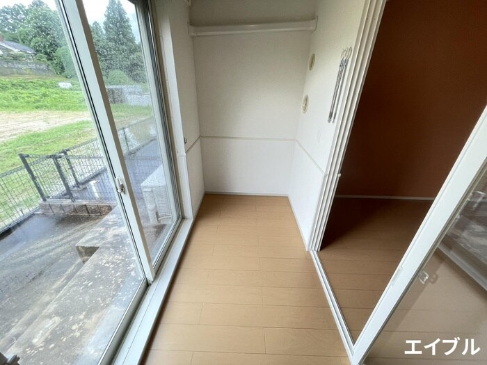 物件内観写真19　(居室)