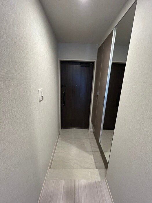 物件内観写真18　(廊下)