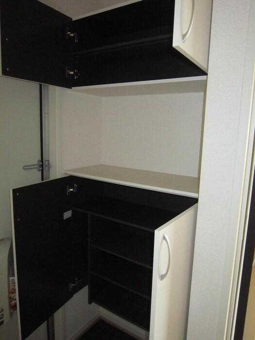 物件内観写真12　(靴箱)