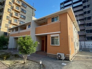 ファイン若松Ｃ棟外観写真