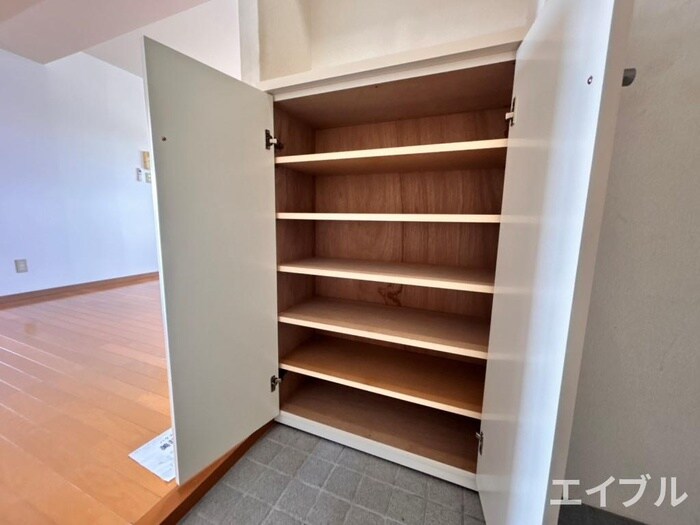 物件内観写真20　(靴箱)