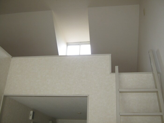 物件内観写真13　(ロフト)