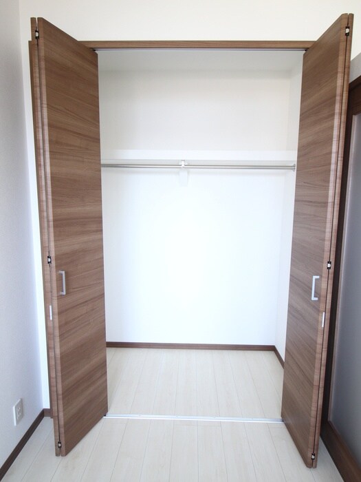 物件内観写真7　(収納)