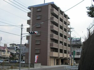 メイワコンチネンタル外観写真