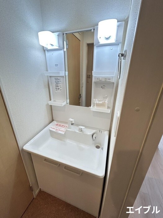 物件内観写真11　(洗面)