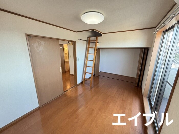 物件内観写真7　(居室)