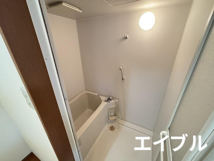 物件内観写真9　(バス／シャワールーム等)