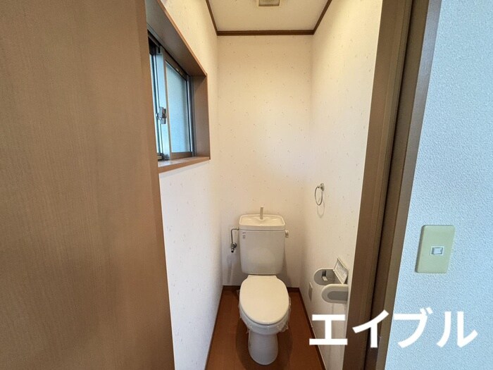 物件内観写真11　(トイレ)