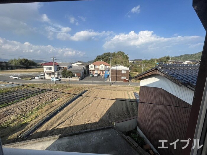 物件内観写真13　(室内からの展望)