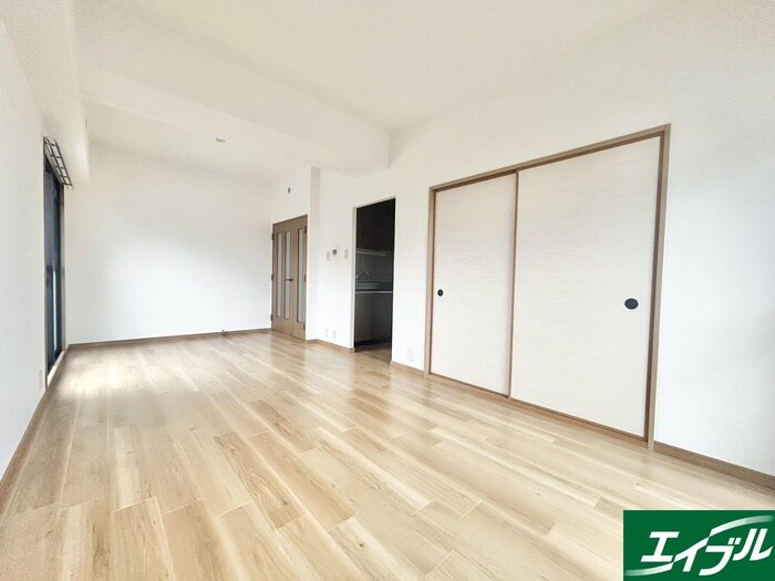 物件内観写真9　(居室)