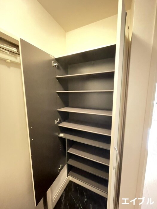 物件内観写真14　(靴箱)