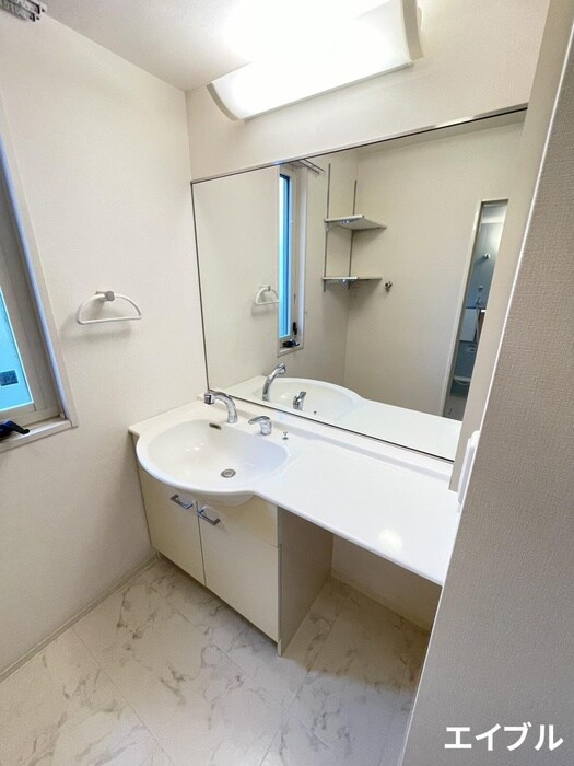 物件内観写真16　(洗面)