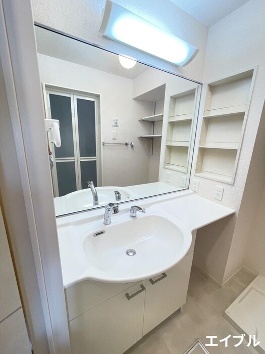 物件内観写真9　(洗面)