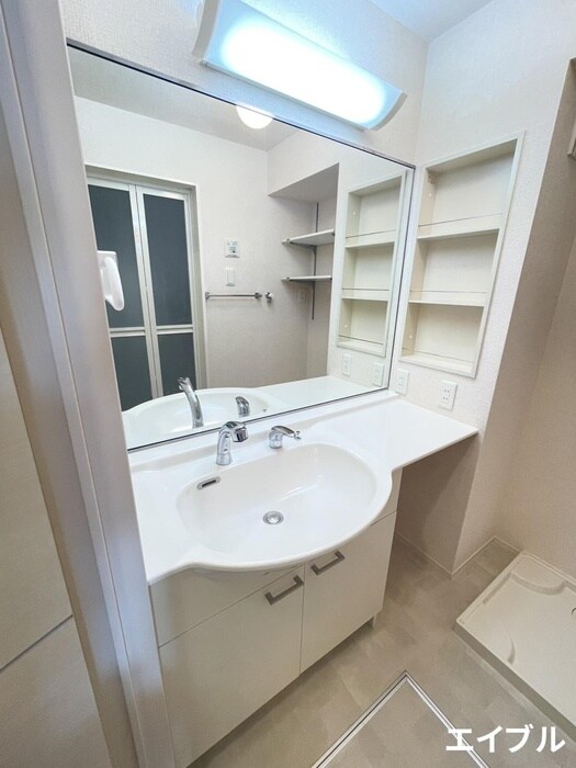 物件内観写真12　(洗面)