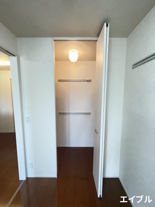 物件内観写真19　(収納)