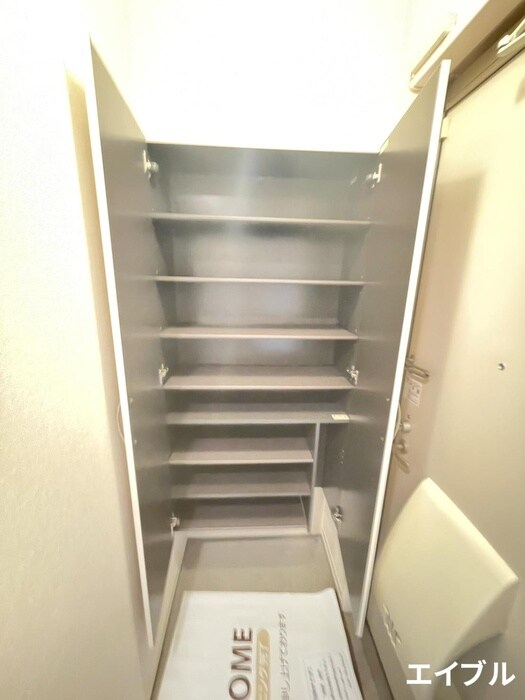物件内観写真19　(靴箱)