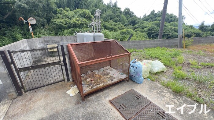 物件外観写真3　(建物設備)