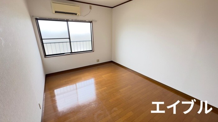 物件内観写真21　(居室)