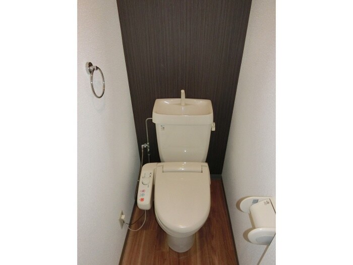 物件内観写真10　(トイレ)