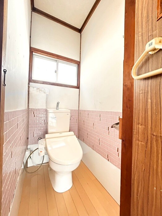 物件内観写真9　(トイレ)