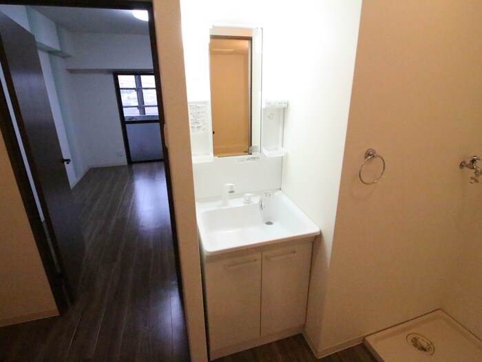 物件内観写真12　(洗面)