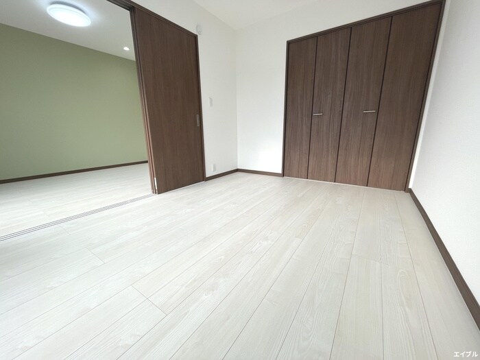 物件内観写真3　(居室)