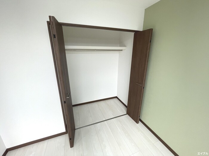 物件内観写真4　(収納)