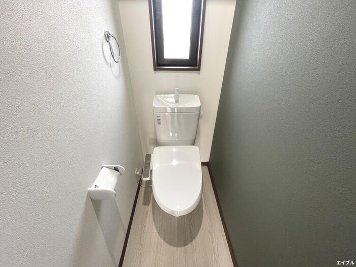 物件内観写真7　(トイレ)