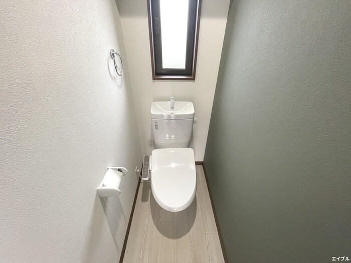 物件内観写真7　(トイレ)