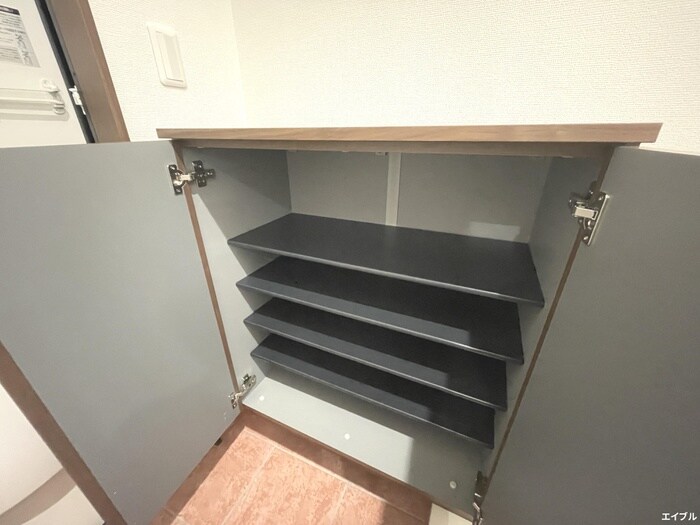 物件内観写真11　(靴箱)