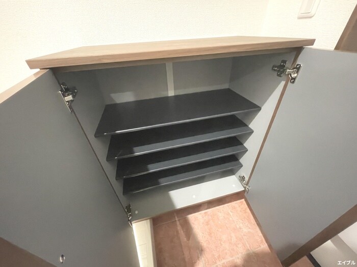 物件内観写真11　(靴箱)