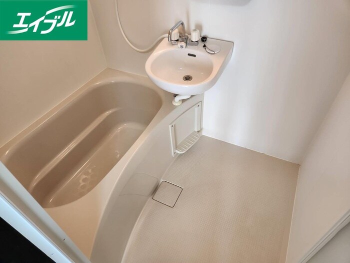 物件内観写真9　(バス／シャワールーム等)