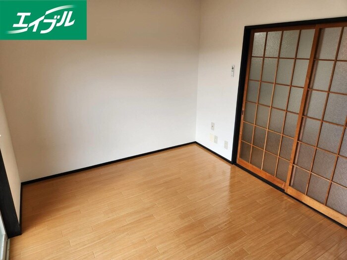 物件内観写真18　(居室)