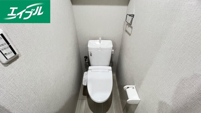 物件内観写真11　(トイレ)