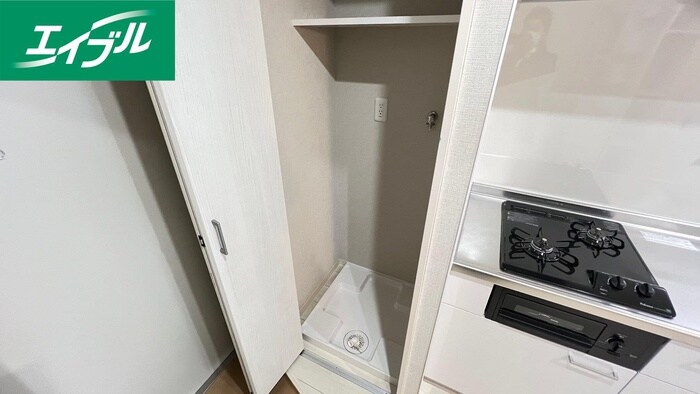 物件内観写真19　(洗濯機置場)