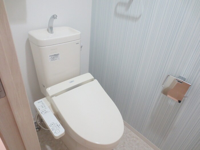 物件内観写真12　(トイレ)