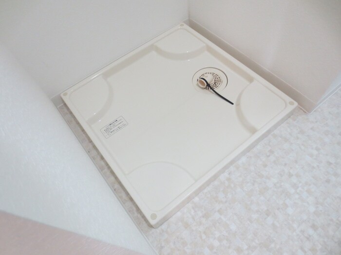 物件内観写真20　(洗濯機置場)