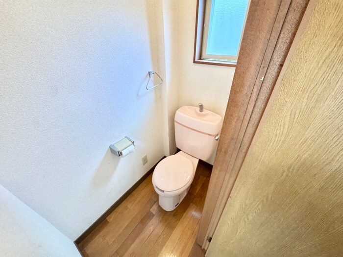 物件内観写真7　(トイレ)