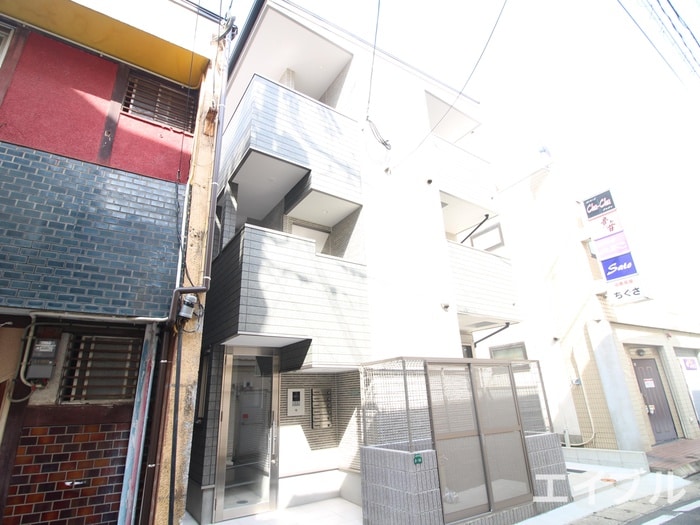 物件外観写真1　(外観写真)