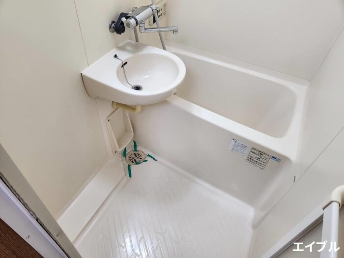 物件内観写真8　(バス／シャワールーム等)