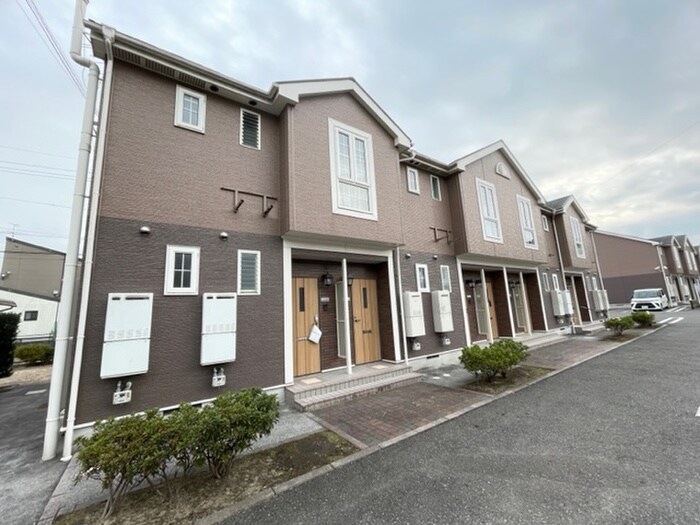 物件外観写真2　(その他)