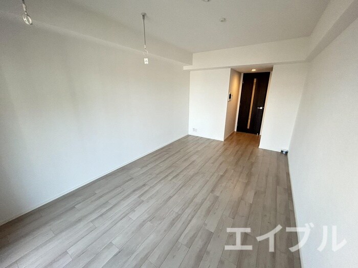 物件内観写真1　(居室)