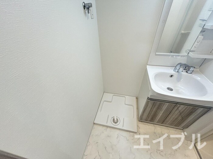 物件内観写真7　(洗濯機置場)