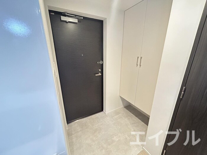 物件内観写真17　(玄関)