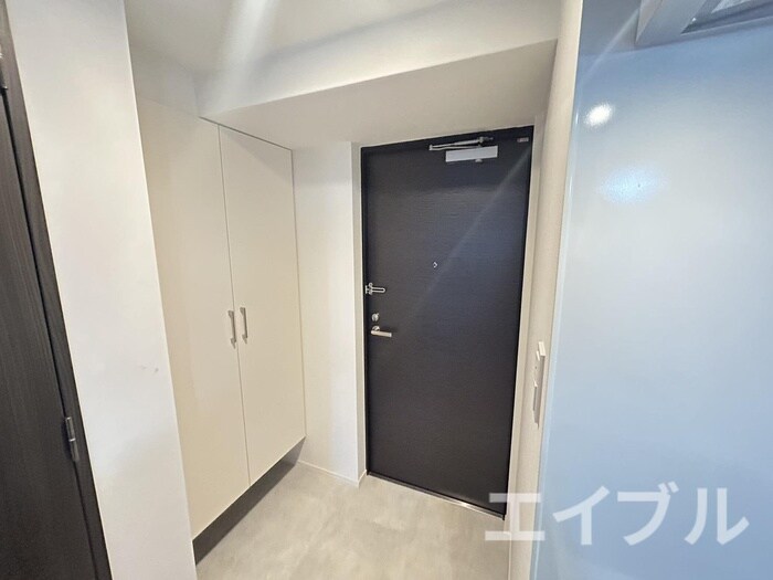 物件内観写真17　(玄関)