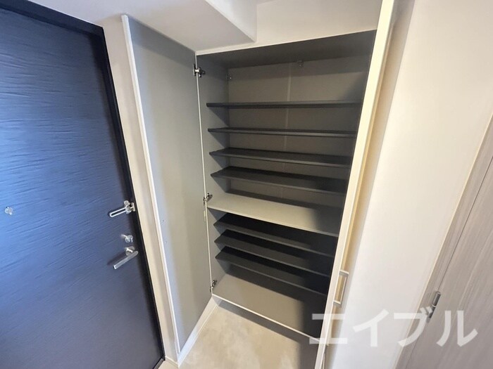 物件内観写真12　(靴箱)