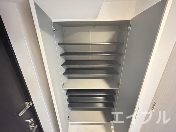 物件内観写真18　(靴箱)