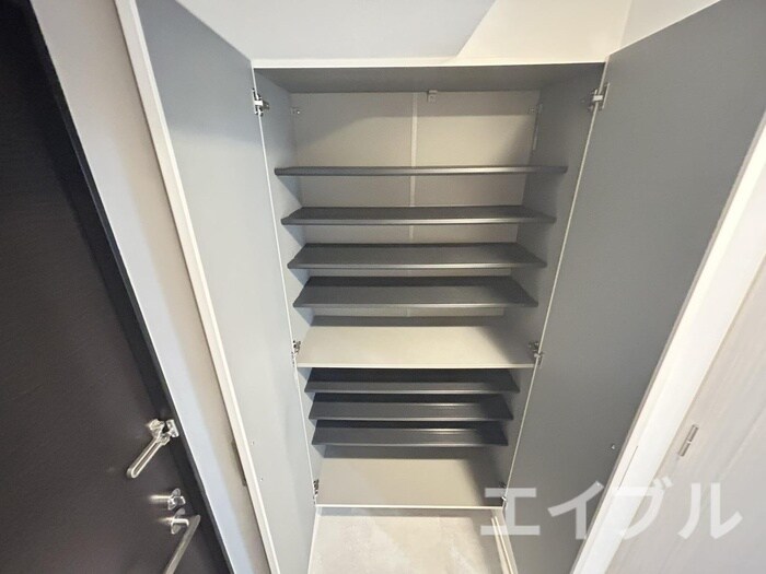 物件内観写真18　(靴箱)